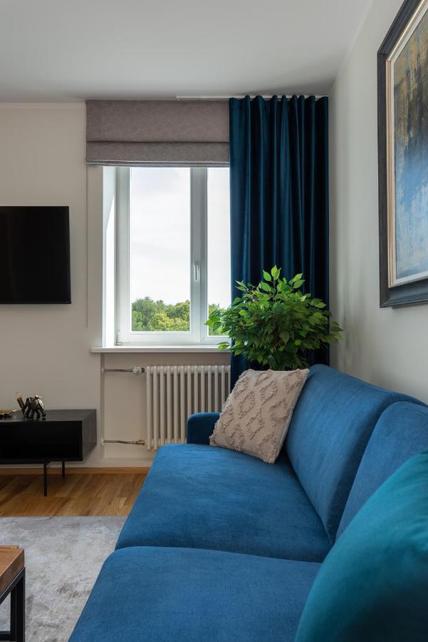 Old Town Luxury Penthouse Apartment With Emajogi View Tartu Zewnętrze zdjęcie